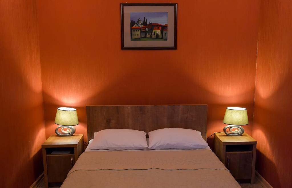 Hotel Old Town 쿠타이시 외부 사진