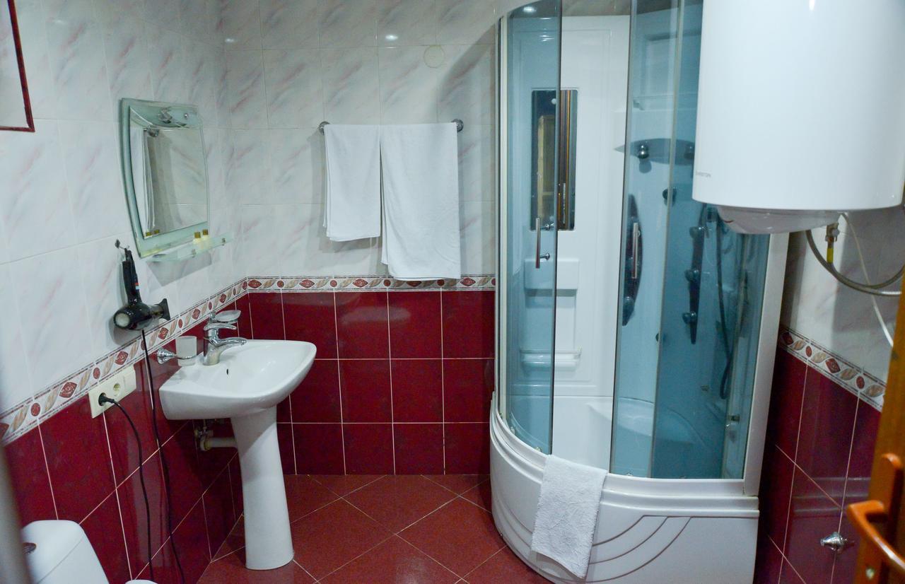 Hotel Old Town 쿠타이시 외부 사진