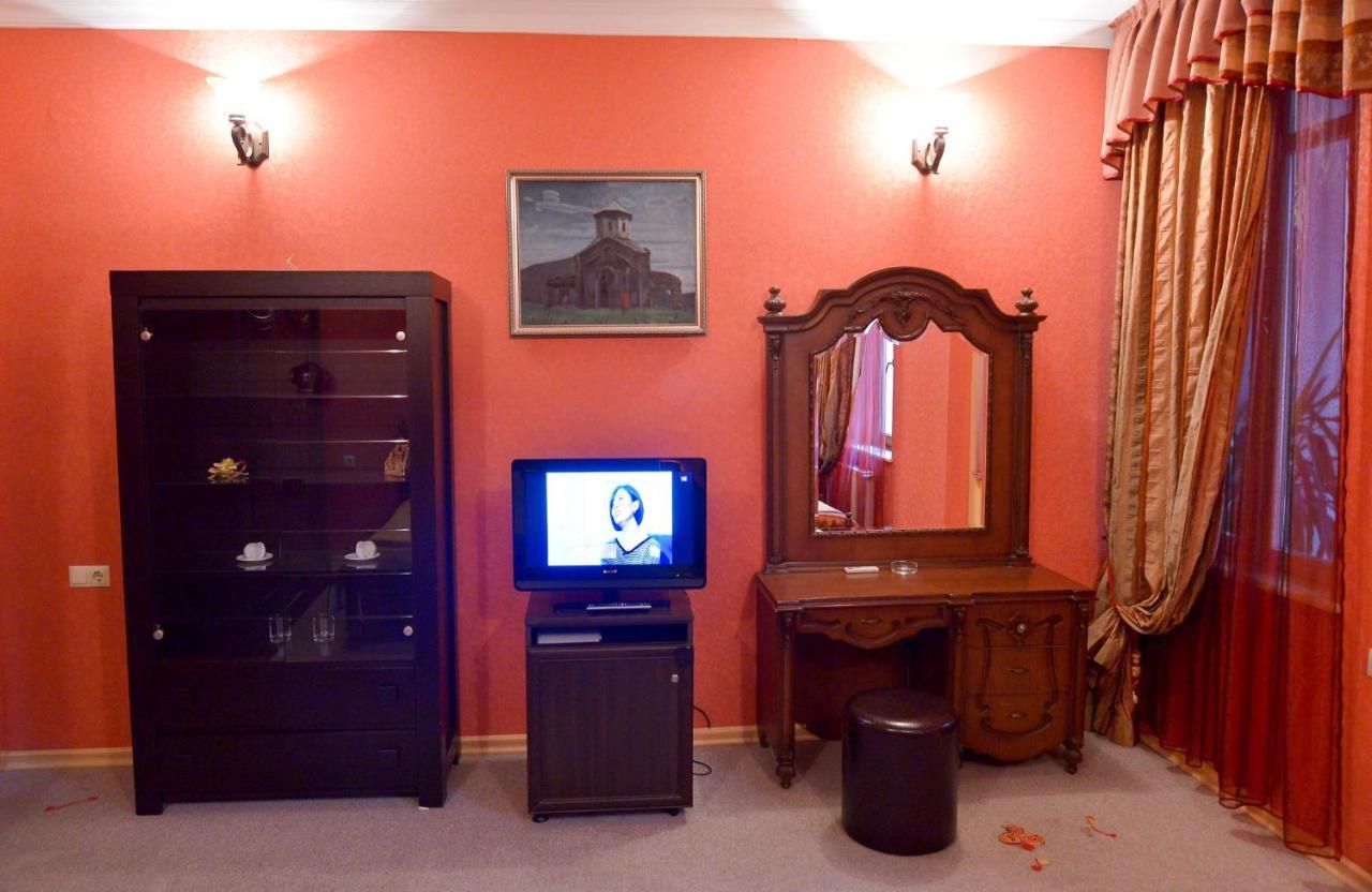 Hotel Old Town 쿠타이시 외부 사진
