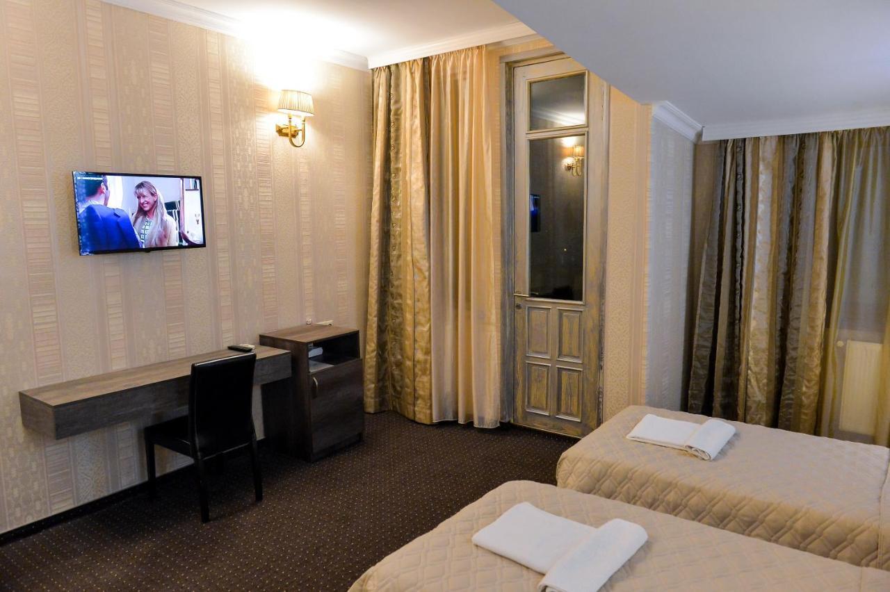 Hotel Old Town 쿠타이시 외부 사진