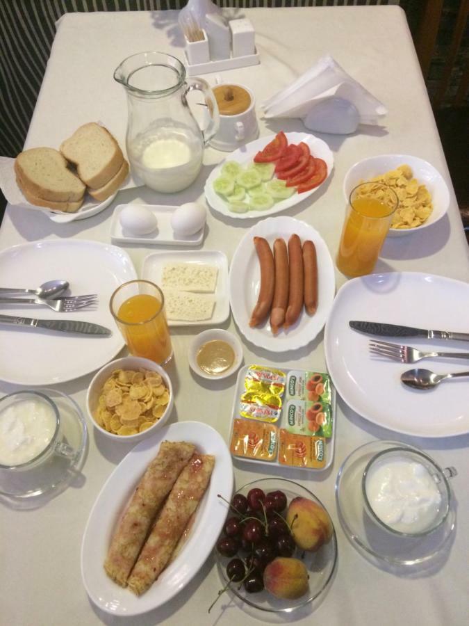 Hotel Old Town 쿠타이시 외부 사진