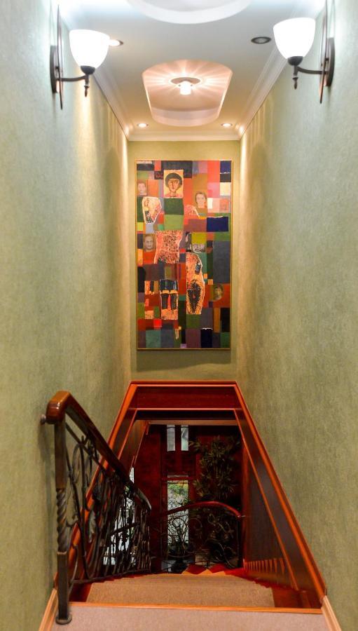 Hotel Old Town 쿠타이시 객실 사진